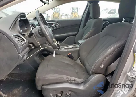 2015 Chrysler 200 Limited из США, поврежденный, VIN 1C3CCCAB5FN701493